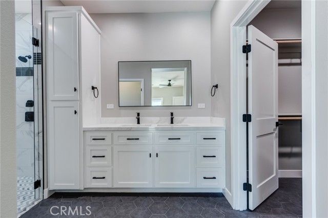 6848 Braceo Street, Oak Hills, CA 92344