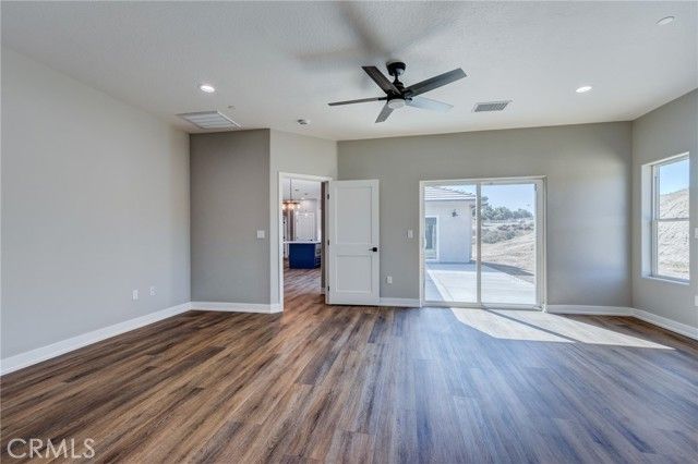 6848 Braceo Street, Oak Hills, CA 92344