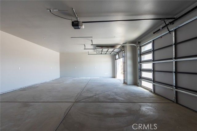 6848 Braceo Street, Oak Hills, CA 92344