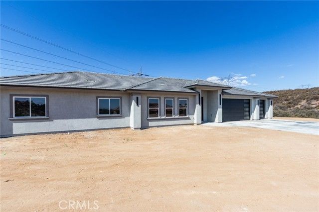 6848 Braceo Street, Oak Hills, CA 92344