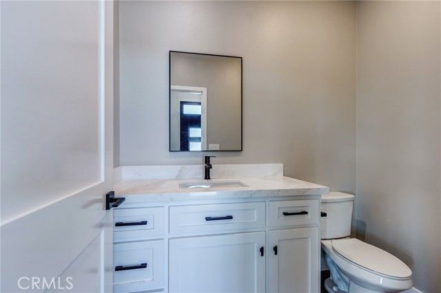 6848 Braceo Street, Oak Hills, CA 92344