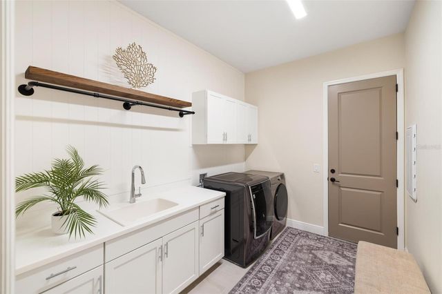 12492 DAVIE COURT, Venice, FL 34293