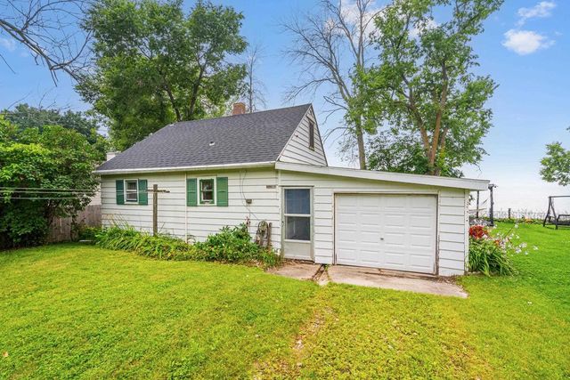 N9015 DEBAKER LANE, Luxemburg, WI 54217