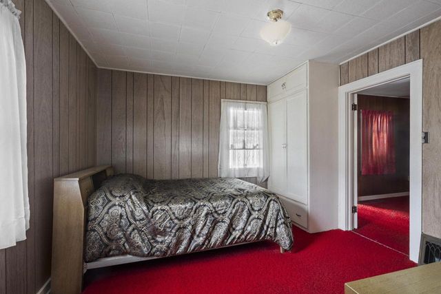 N9015 DEBAKER LANE, Luxemburg, WI 54217