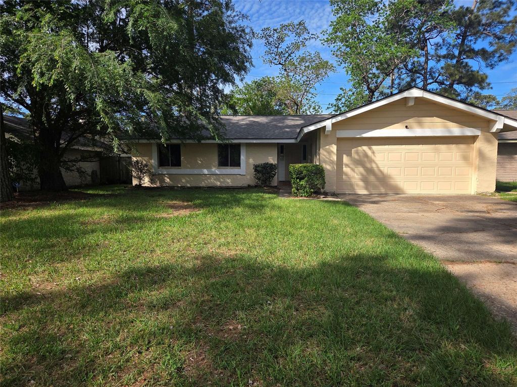 23115 Naples Drive, Spring, TX 77373