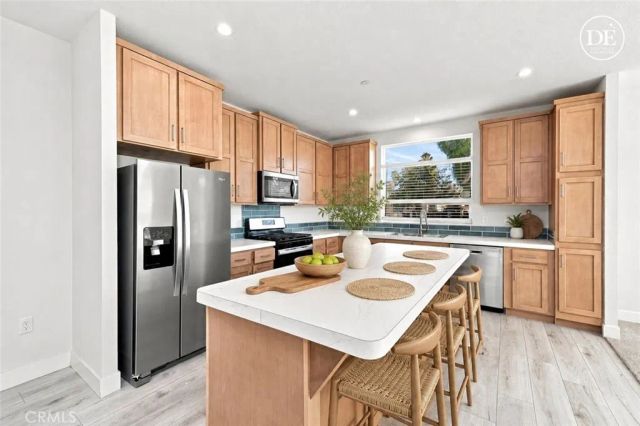 31221 Neer, Homeland, CA 92548