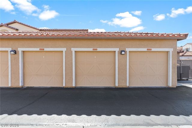 50 Aura De Blanco Street 6204, Henderson, NV 89074