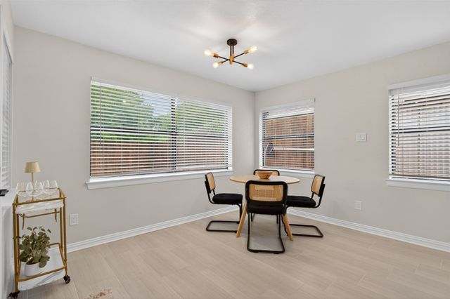 8206 Spinnaker Cove, Rowlett, TX 75089