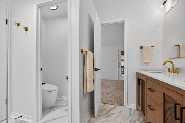 8206 Spinnaker Cove, Rowlett, TX 75089