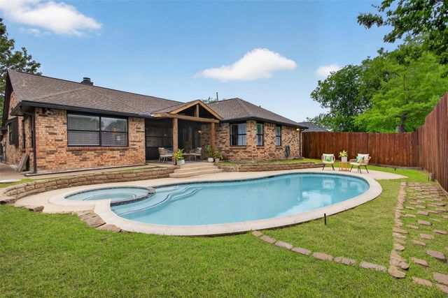 8206 Spinnaker Cove, Rowlett, TX 75089