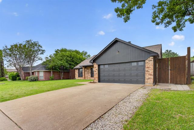 8206 Spinnaker Cove, Rowlett, TX 75089