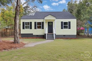 2412 New York Avenue, Savannah, GA 31404