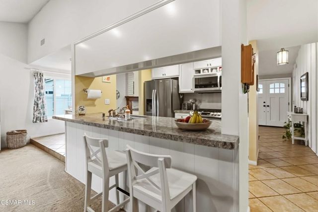 59 E Bonita Drive, Simi Valley, CA 93065