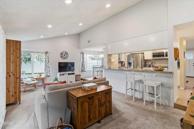59 E Bonita Drive, Simi Valley, CA 93065