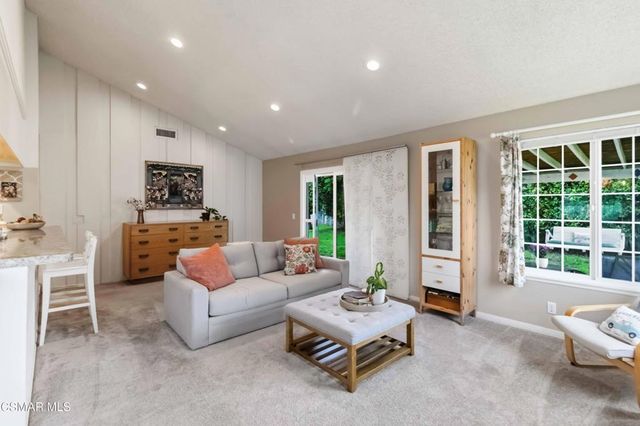 59 E Bonita Drive, Simi Valley, CA 93065