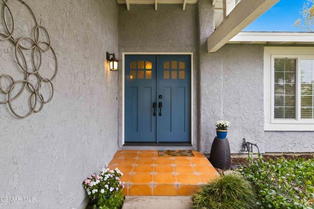 59 E Bonita Drive, Simi Valley, CA 93065