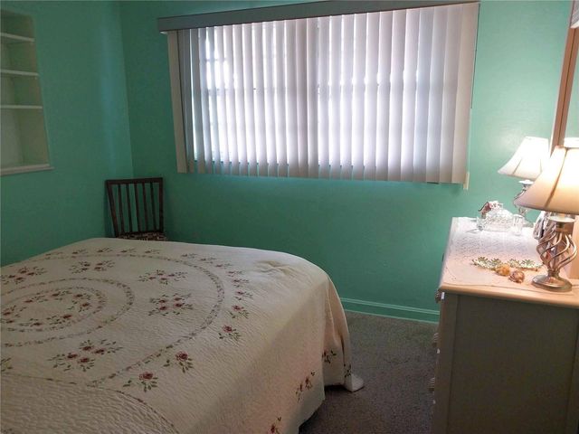 340 WALTER AVENUE, Frostproof, FL 33843