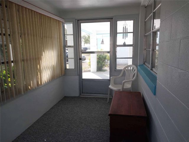 340 WALTER AVENUE, Frostproof, FL 33843