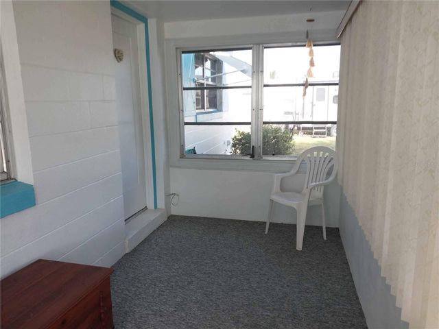 340 WALTER AVENUE, Frostproof, FL 33843