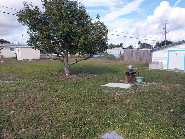 340 WALTER AVENUE, Frostproof, FL 33843