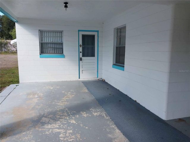 340 WALTER AVENUE, Frostproof, FL 33843