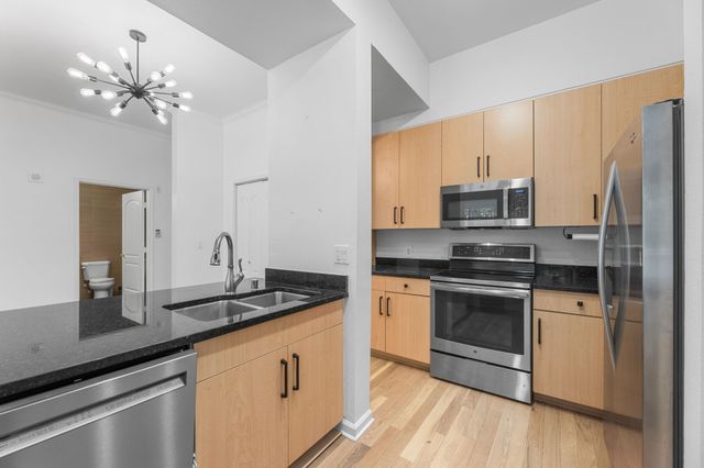 3225 Turtle Creek Boulevard 120, Dallas, TX 75219