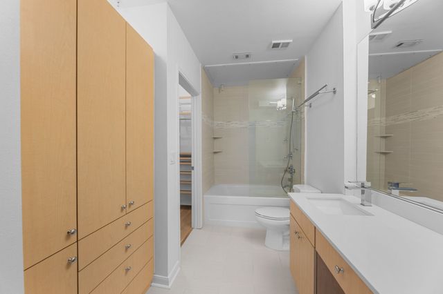 3225 Turtle Creek Boulevard 120, Dallas, TX 75219