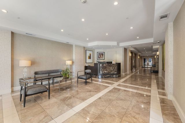 3225 Turtle Creek Boulevard 120, Dallas, TX 75219