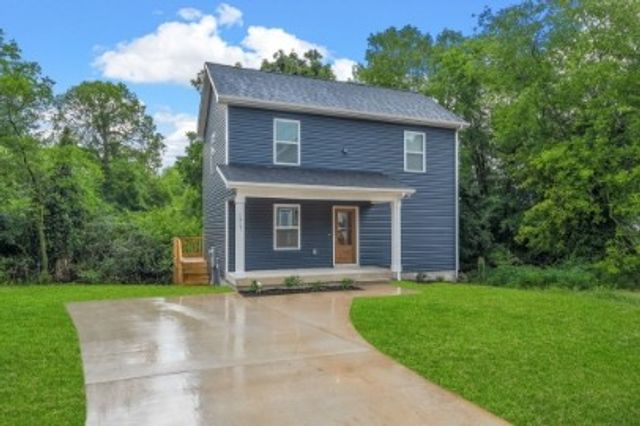 1217 Dodd St, Clarksville, TN 37040