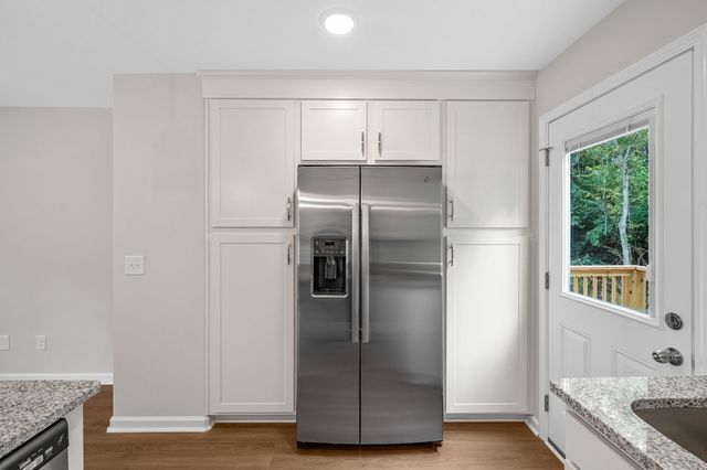 1217 Dodd St, Clarksville, TN 37040