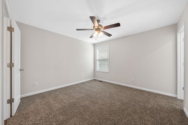 1217 Dodd St, Clarksville, TN 37040