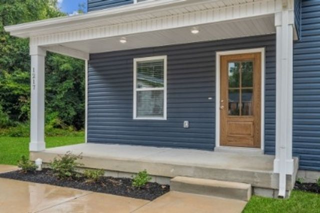 1217 Dodd St, Clarksville, TN 37040