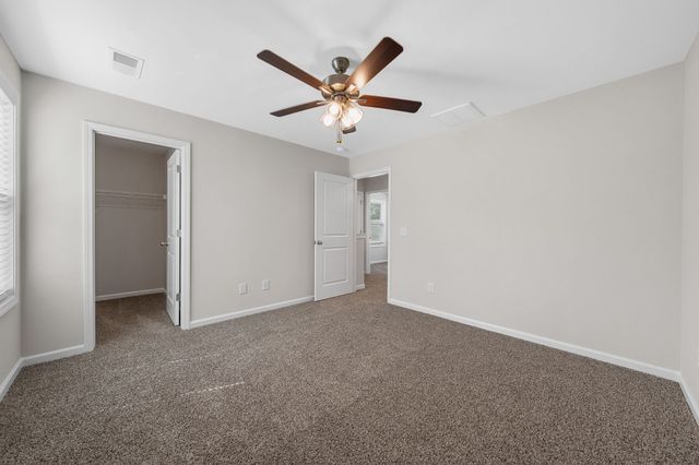 1217 Dodd St, Clarksville, TN 37040