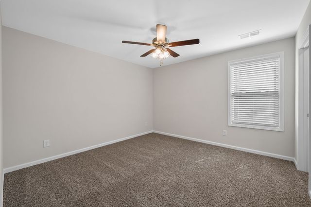 1217 Dodd St, Clarksville, TN 37040