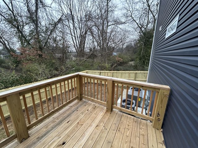 1217 Dodd St, Clarksville, TN 37040