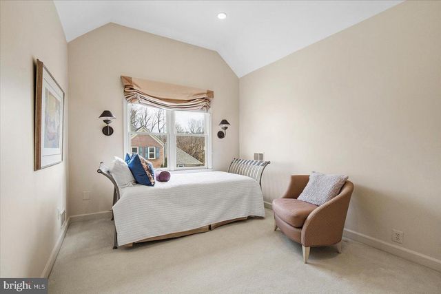 10409 DEMOCRACY LN, Potomac, MD 20854