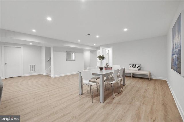 10409 DEMOCRACY LN, Potomac, MD 20854