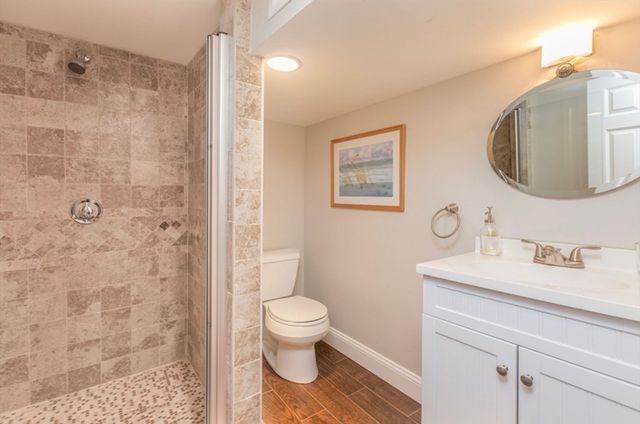 622 E 2nd 622, Boston, MA 02127