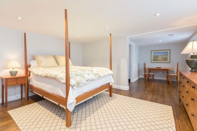 622 E 2nd 622, Boston, MA 02127
