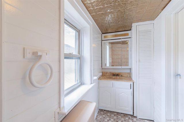 14-11 Cross Bay Boulevard, Broad Channel, NY 11693