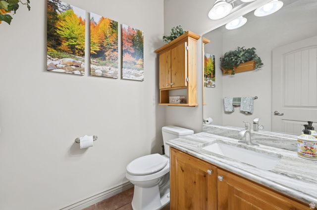 914 N 400 W, Centerville, UT 84014