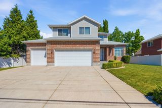 914 N 400 W, Centerville, UT 84014