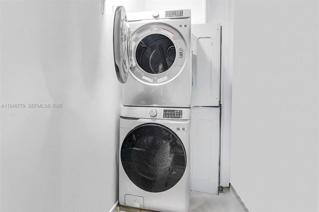 7961 SW 198th St, Cutler Bay, FL 33189