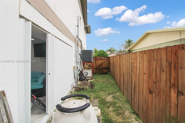 7961 SW 198th St, Cutler Bay, FL 33189