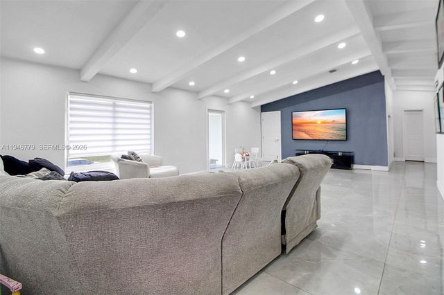 7961 SW 198th St, Cutler Bay, FL 33189