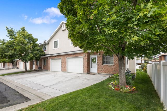 435 E PARK OAK PL, Murray, UT 84107