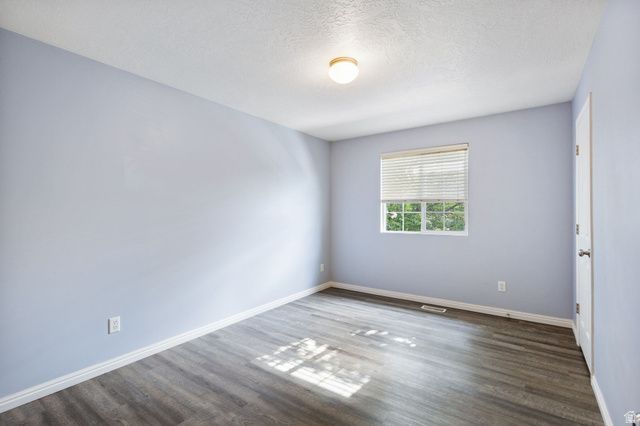 435 E PARK OAK PL, Murray, UT 84107