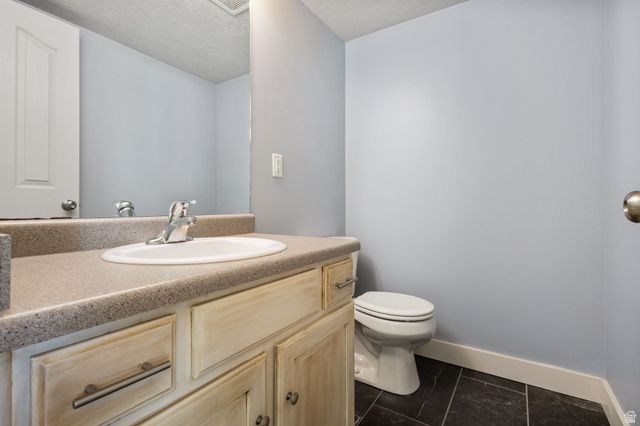 435 E PARK OAK PL, Murray, UT 84107