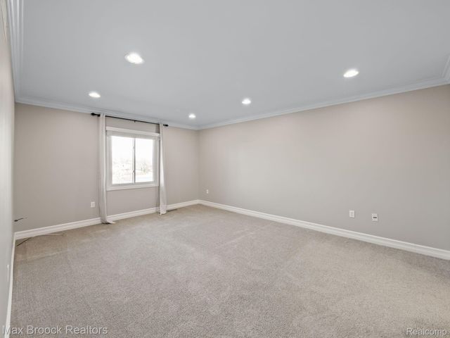 6608 MAPLE LAKES Drive, West Bloomfield Charter Township, MI 48322