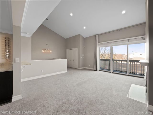 6608 MAPLE LAKES Drive, West Bloomfield Charter Township, MI 48322